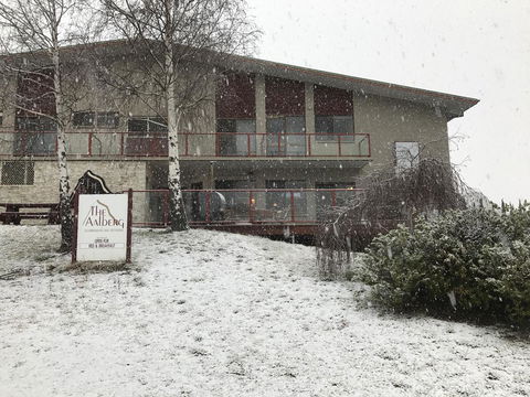 Yuki Inn Jindabyne - Accommodation Main Beach 1