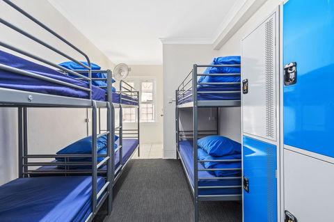 Ady's Place Backpackers, Sydney - Accommodation Main Beach 13