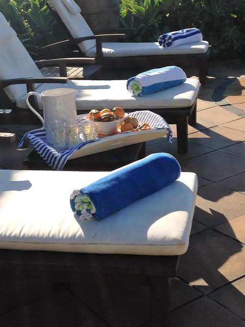 The Outlook Cabana - Accommodation Main Beach 15