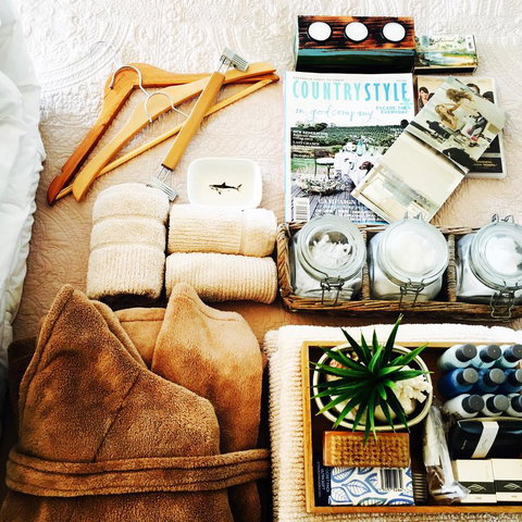 The Outlook Cabana - Accommodation Main Beach 8