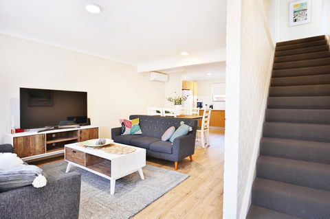 Abode @ Culburra - Pet Friendly - 4 Mins To Beach - Accommodation Main Beach 7