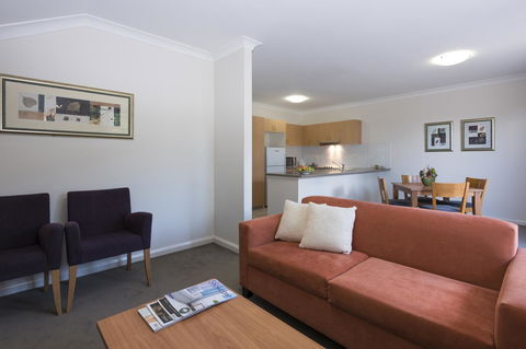 Leisure Inn Spires - Accommodation Main Beach 7