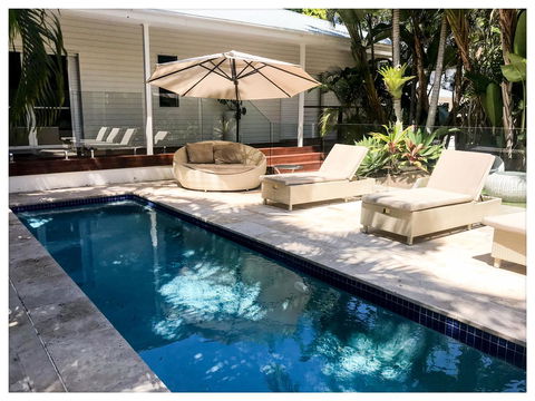 Cove Studios - Accommodation Main Beach 29