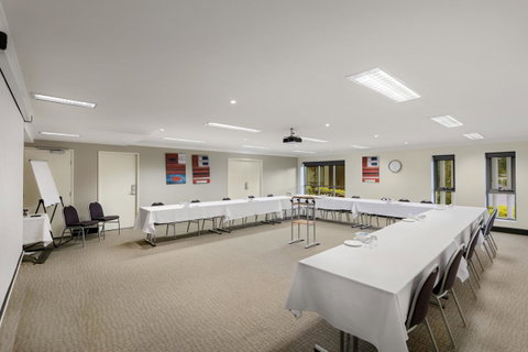 Quest Singleton - Accommodation Main Beach 8