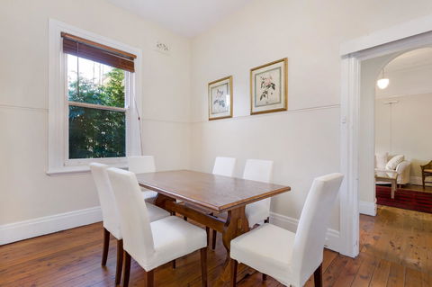 Drummoyne 3 Bedroom Home (62ALE) - Accommodation Main Beach 4