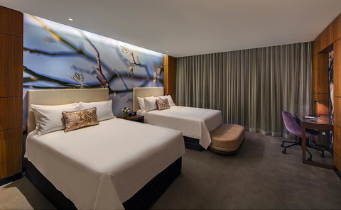 The Darling At The Star - Accommodation Main Beach 44