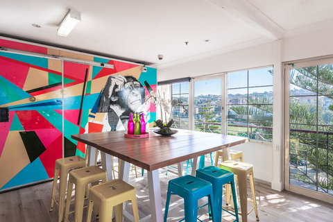 Mad Monkey Hostel Coogee Beach - Accommodation Main Beach 0