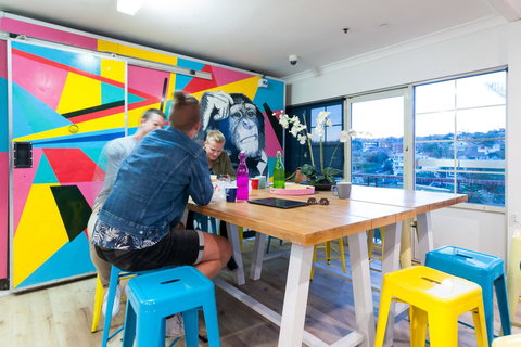 Mad Monkey Hostel Coogee Beach - Accommodation Main Beach 21