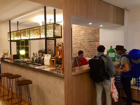 Mad Monkey Hostel Coogee Beach - Accommodation Main Beach 8