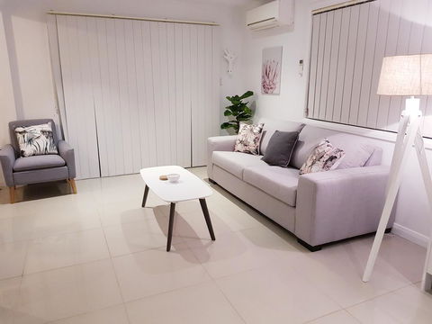 BookerBay Retreat! - Accommodation Main Beach 3