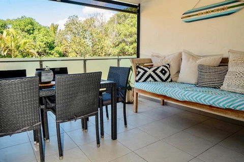 Hastings By The Sea - Accommodation Main Beach 1