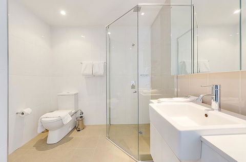 Wyndel Apartments Chatswood - Bertram - Accommodation Main Beach 4