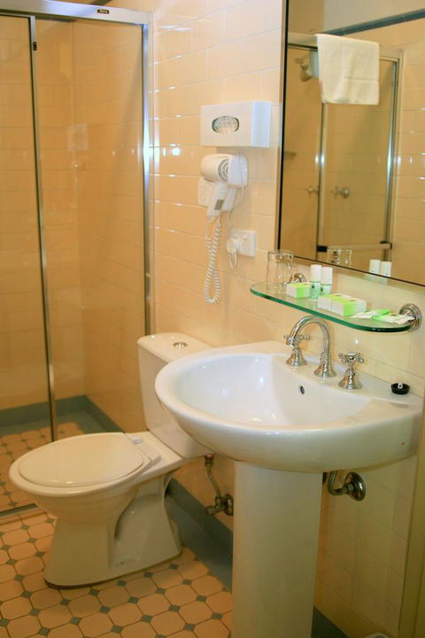 Avonmore On The Park Boutique Hotel - Accommodation Main Beach 11