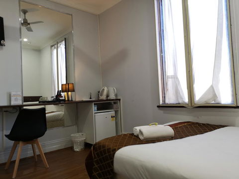 Newtown Cozy Stays - Accommodation Main Beach 34