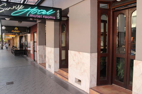 Newtown Cozy Stays - Accommodation Main Beach 0
