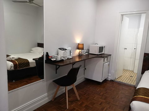 Newtown Cozy Stays - Accommodation Main Beach 44