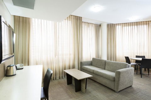 Metro Hotel Marlow Sydney Central - Accommodation Main Beach 10