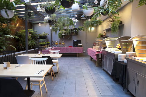 Metro Aspire Hotel Sydney - Accommodation Main Beach 19