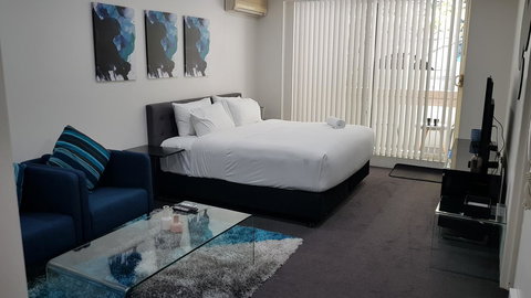 Liv Apartments Haymarket - Accommodation Main Beach 30