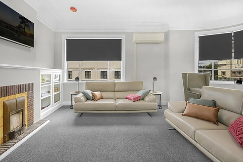 Horse And Jockey Hotel Homebush - Accommodation Main Beach 3