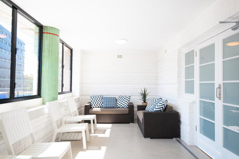 Horse And Jockey Hotel Homebush - Accommodation Main Beach 11