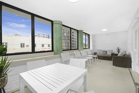 Horse And Jockey Hotel Homebush - Accommodation Main Beach 21