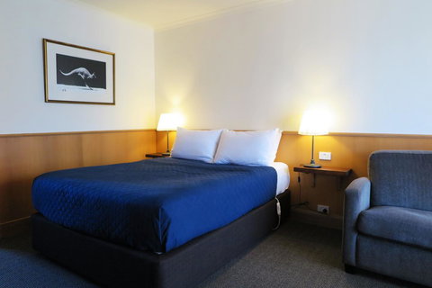Summerhill Motor Inn - Accommodation Main Beach 2