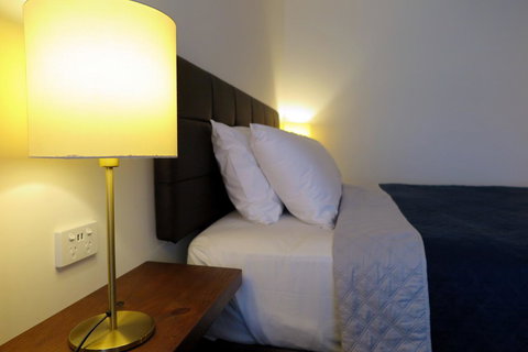 Summerhill Motor Inn - Accommodation Main Beach 12