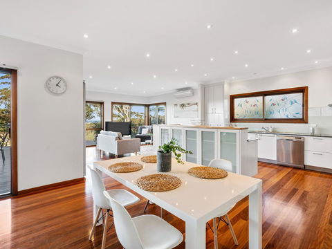 The Beach House Terrigal - Accommodation Main Beach 4