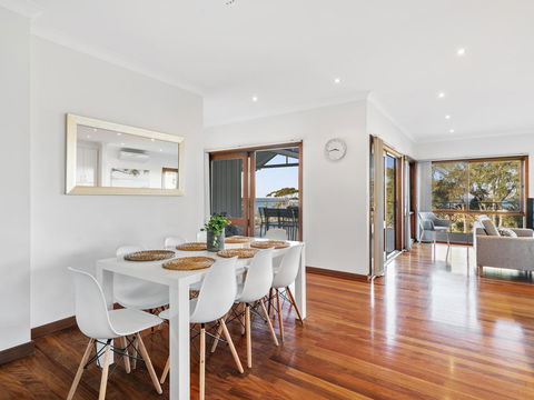 The Beach House Terrigal - Accommodation Main Beach 3