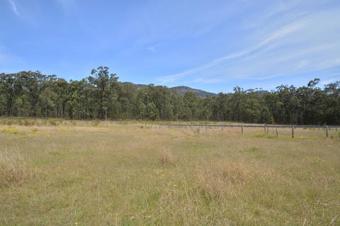 JE Guesthouse, Central To All The Hunter Valley Has To Offer - Accommodation Main Beach 42