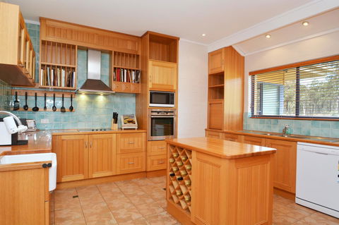 JE Guesthouse, Central To All The Hunter Valley Has To Offer - Accommodation Main Beach 12