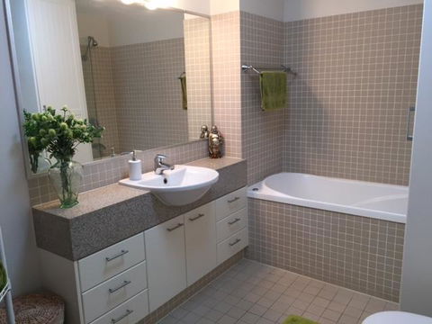 Grandview Apartments - Accommodation Main Beach 4