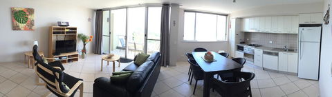Grandview Apartments - Accommodation Main Beach 35