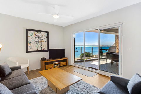 Victoria Parade, Kiah, Unit 10, 53 - Accommodation Main Beach 1