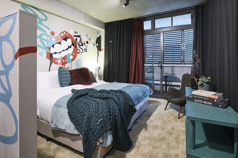The Collectionist Newtown - Accommodation Main Beach 20