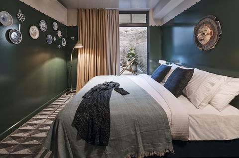 The Collectionist Newtown - Accommodation Main Beach 30