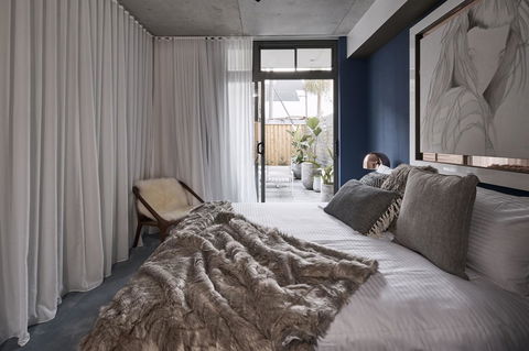 The Collectionist Newtown - Accommodation Main Beach 7