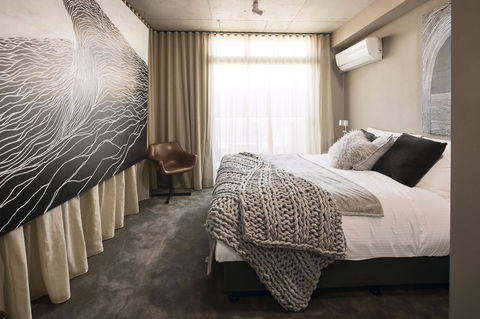 The Collectionist Newtown - Accommodation Main Beach 14