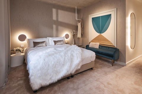 The Collectionist Newtown - Accommodation Main Beach 26