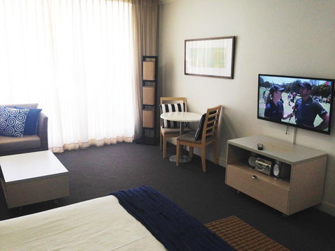BASE Holidays - Ettalong Beach Premium Apartments - Accommodation Main Beach 40