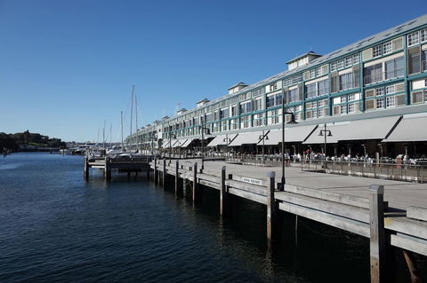 Waterfront Apartment On Sydney Harbour - Accommodation Main Beach 11