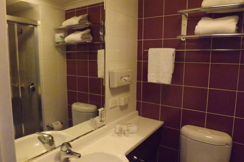 Hotel Hacienda - Accommodation Main Beach 19