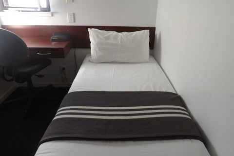 Hotel Hacienda - Accommodation Main Beach 27
