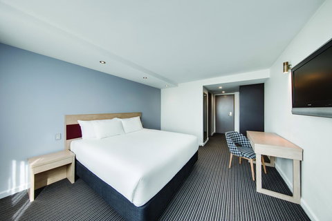 Central Studio Hotel Sydney - Accommodation Main Beach 1