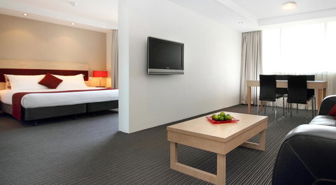 Central Studio Hotel Sydney - Accommodation Main Beach 11