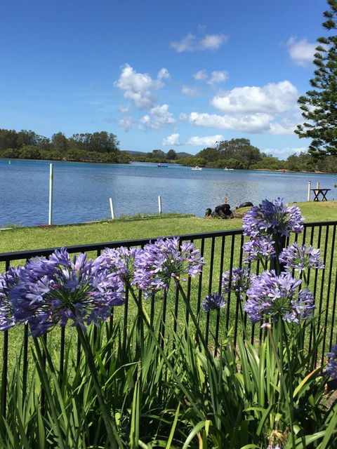 Swan Bay Hideaway - Accommodation Main Beach 5