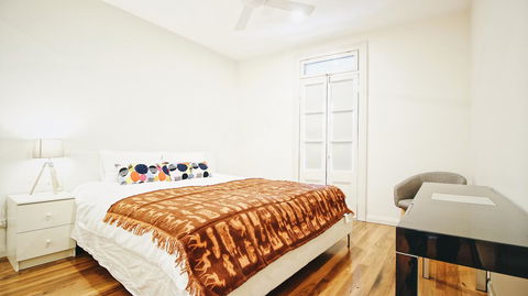Cozy 5 Bed House In Sydney - Accommodation Main Beach 26