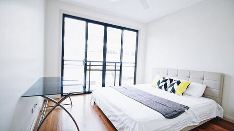 Cozy 5 Bed House In Sydney - Accommodation Main Beach 15
