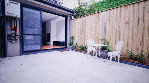 Cozy 5 Bed House In Sydney - Accommodation Main Beach 10